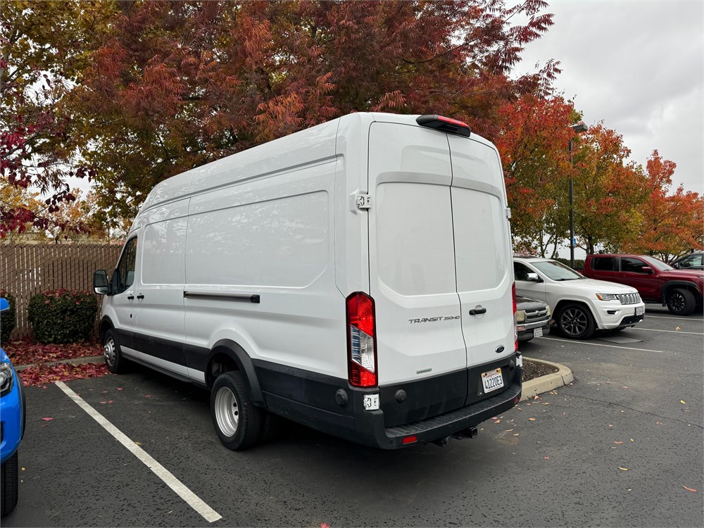 Ford "Transit 350HD" Cargo Van (2021)