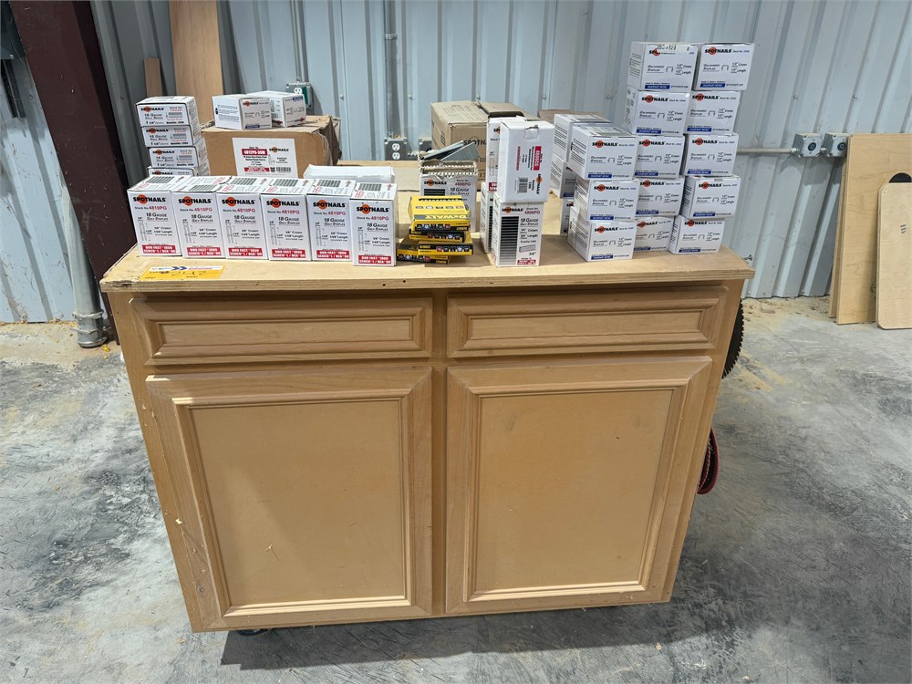 Mobile Storage + Contents