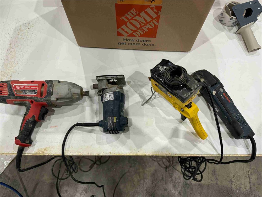 Power Tools Qty. (4)