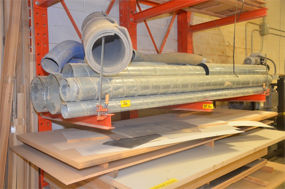 Dust collection pipe