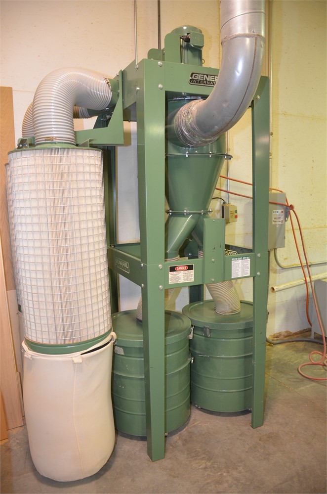 General "10-875CFM2" Dust Collector