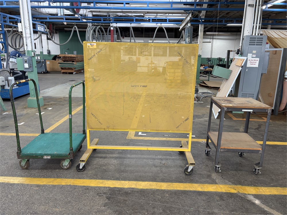 Carts + Kickback Screen