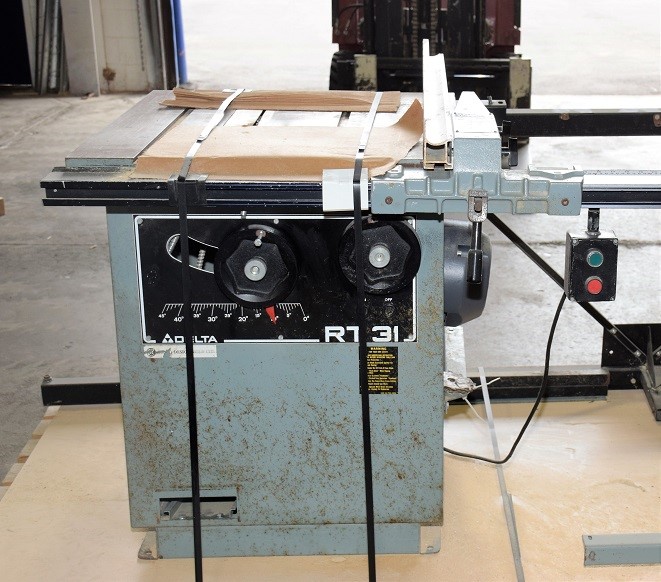 DELTA RT-31 TABLE SAW * 230/575V