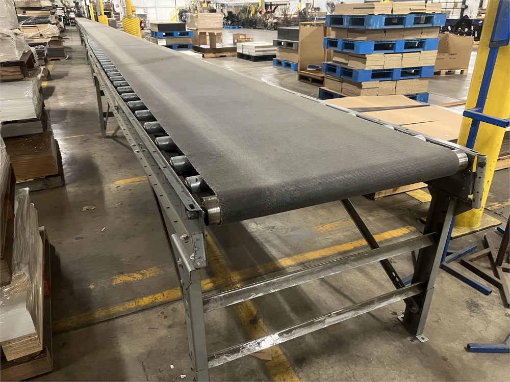 Powered Conveyor 140' long