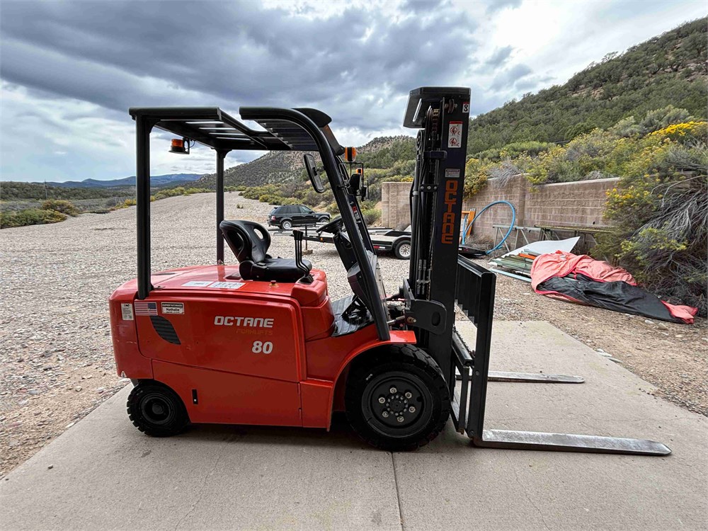 Octane "FB35" Electric Forklift