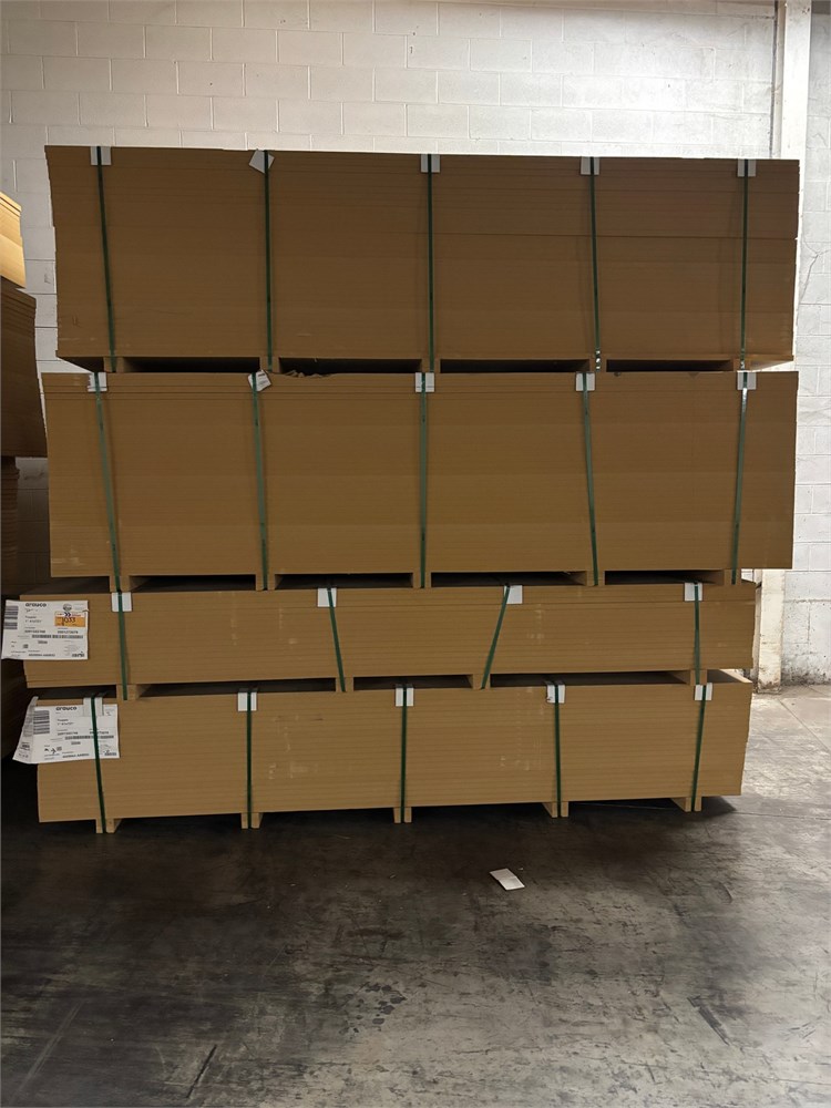 Arauco MDF Sheet Goods 1 x 61" x 121" (4) Bunks