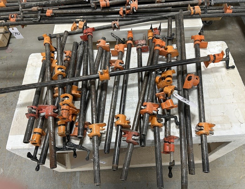 Lot of Pipe/Bar Clamps Approx 27 - Markham, ON