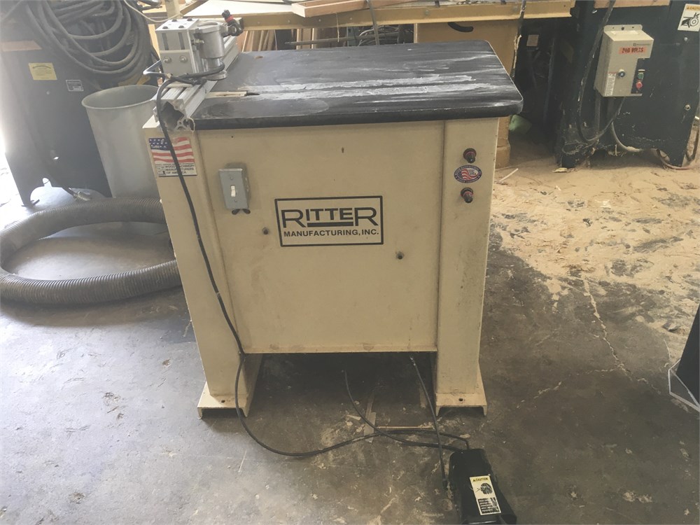 Ritter Pocket Hole Machine