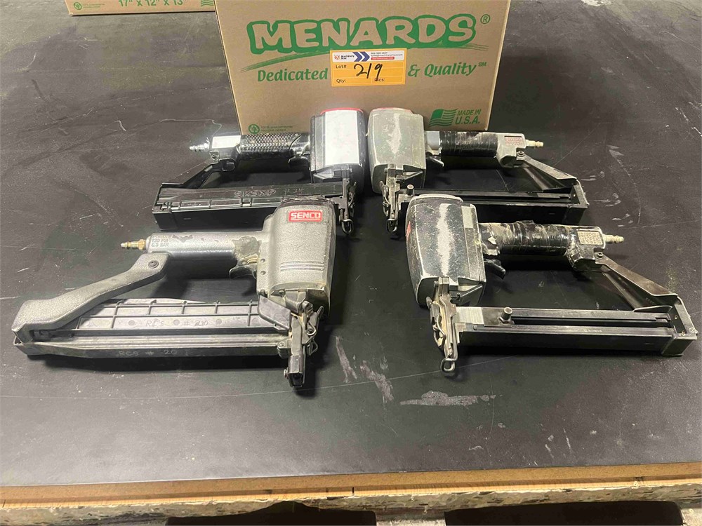 Senco Pneumatic Staple Guns Qty. (4)