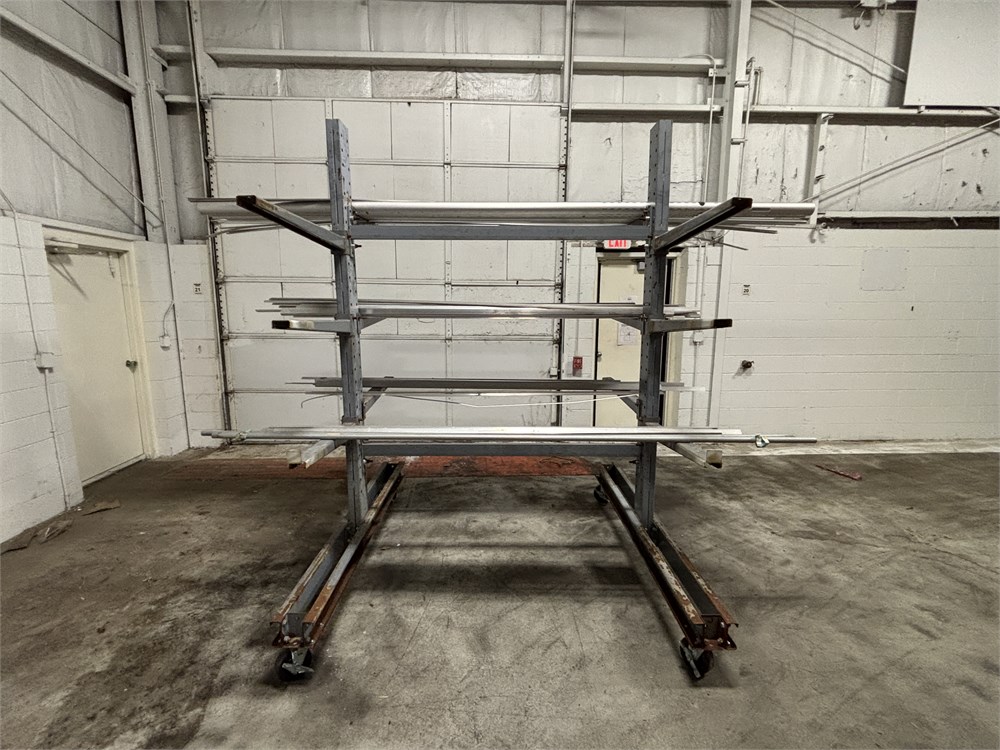 Rolling Cantilever Rack