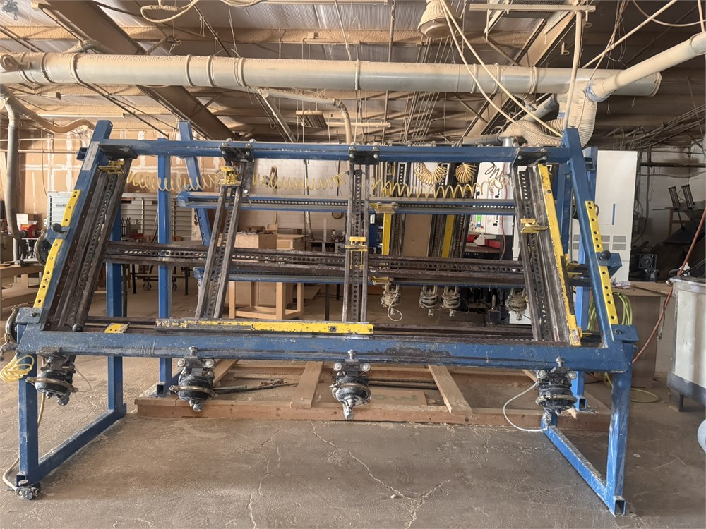 JLT "79K-8-DDC" 8' Pneumatic Clamp