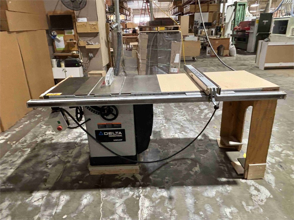 Delta "36-R53L" Table Saw