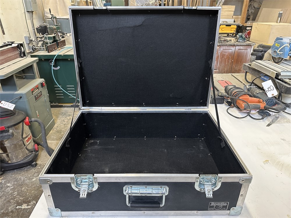 ROADIE Industrial Case - 6"H x 14"L x 22"W  - Toronto, ON