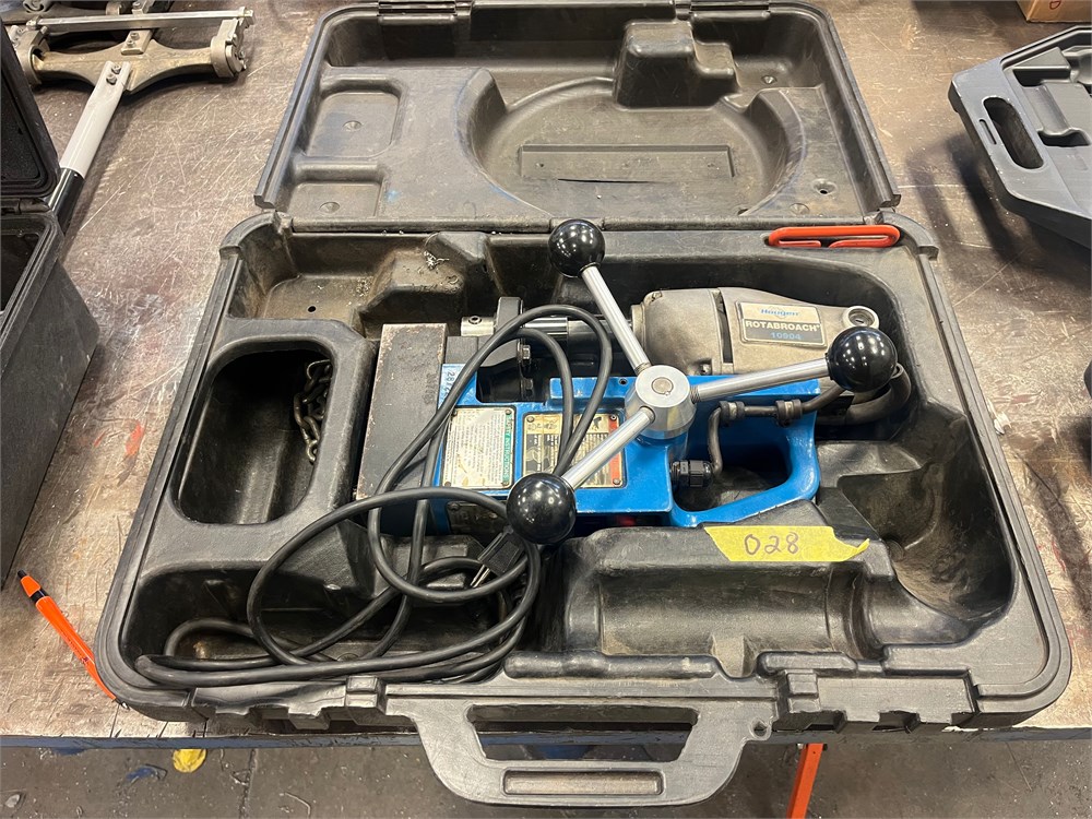 Hougen "Rotabroach 10904" Magnetic Drill