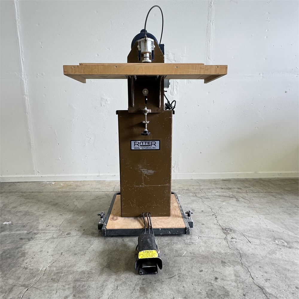 Ritter "R-825" Horizontal Double Spindle Boring Machine