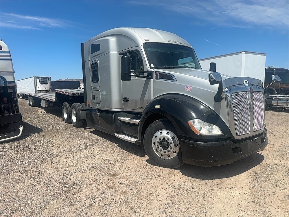 Kenworth "T680" Truck (2017)