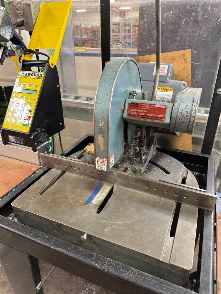 CTD "M225" Miter Cut-Off Saw
