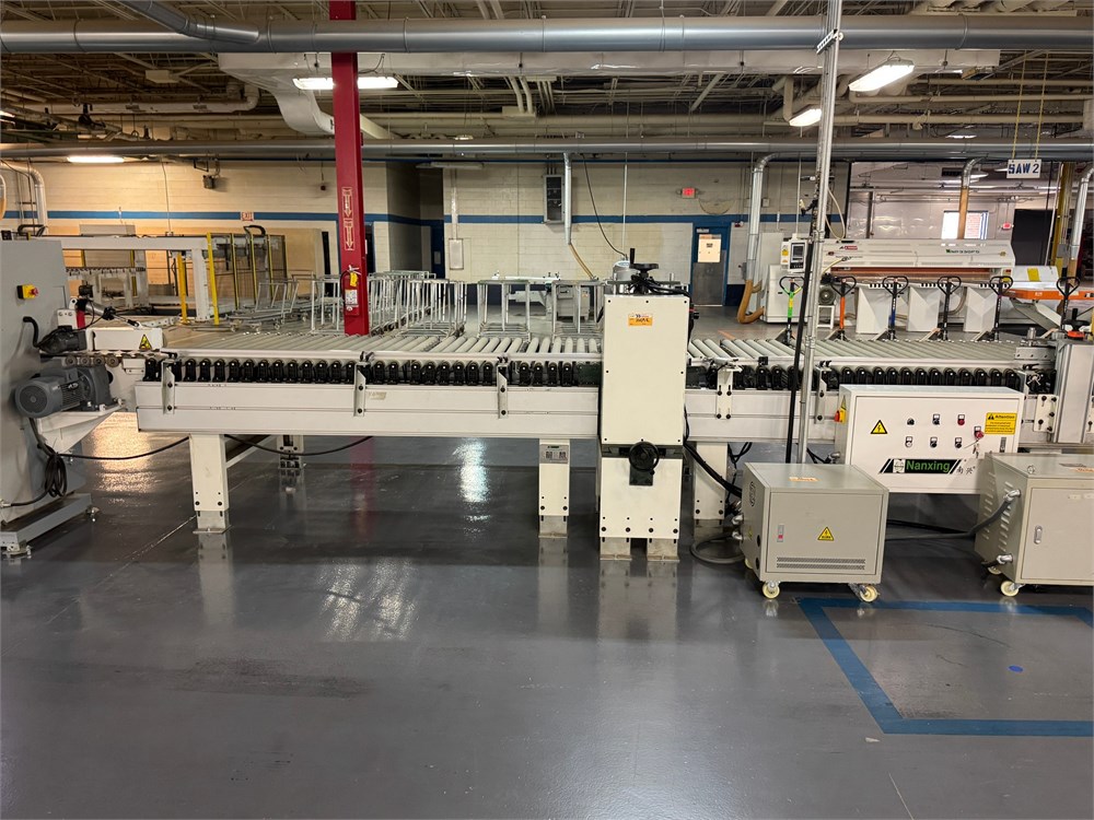 Nanxing "JS90R" 90 Degrees Panel Turning Conveyor