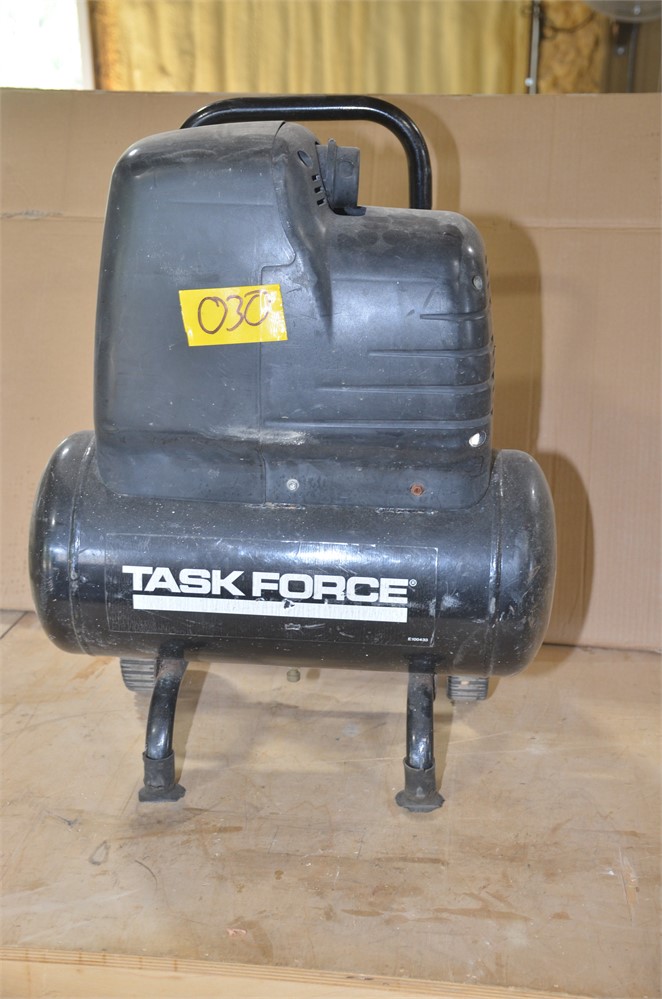 Task Force portable air compressor