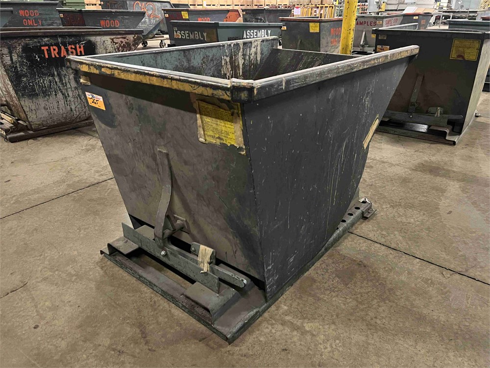 Self Dumping Hopper