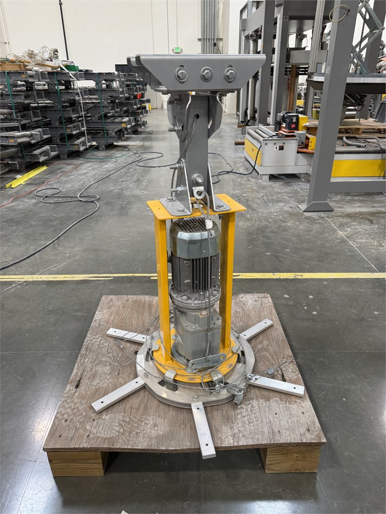 Big Ass Fan Ceiling Mount and Motor