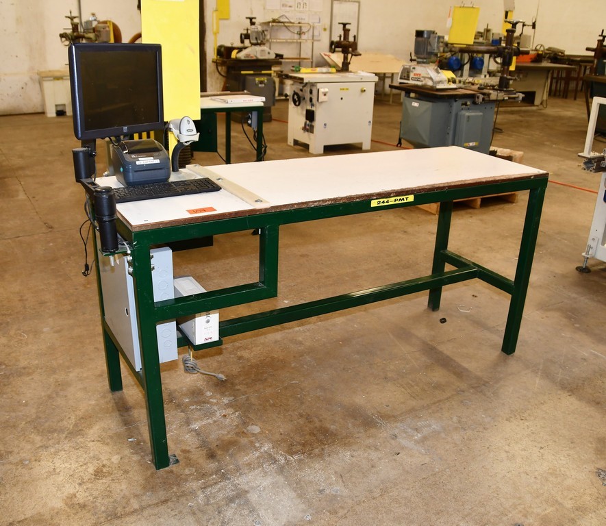 Work Bench with Accessories