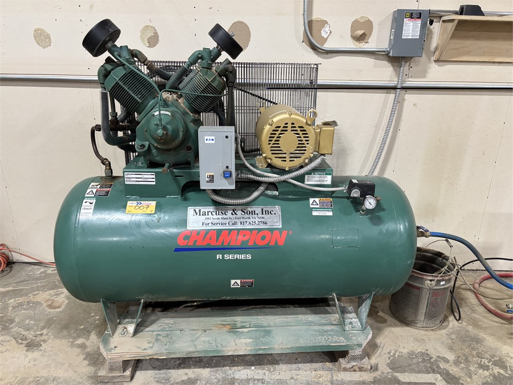 Champion R Series "HR10-12" Air Compressor
