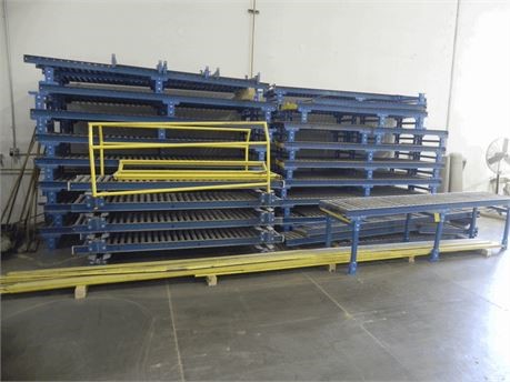 Large Lot of Gravity Feed Roller Conveyor