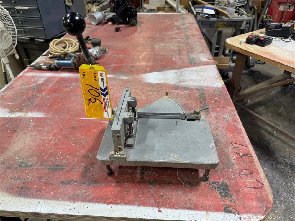 Manual Benchtop Guillotine Shear / Paper Cutter