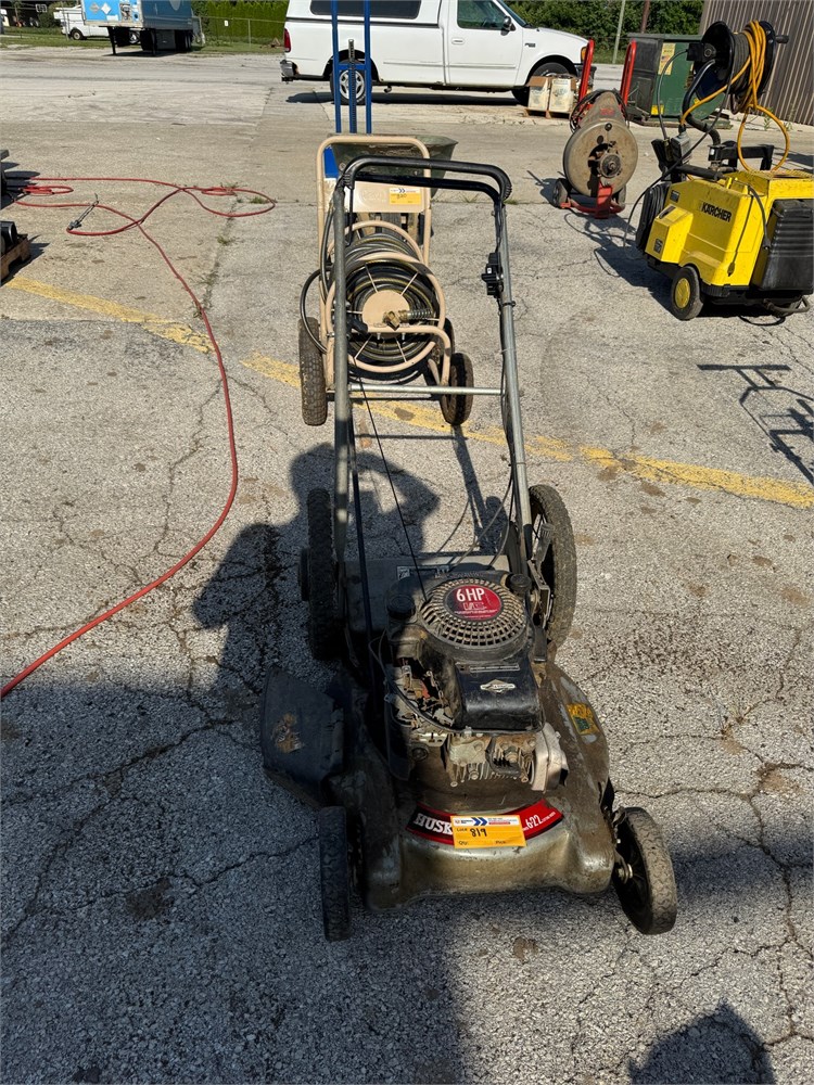 Push mower 6.22 cutting width as pictured