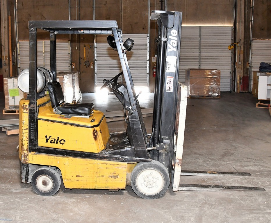 Yale "GC030CENUAE083" Forklift