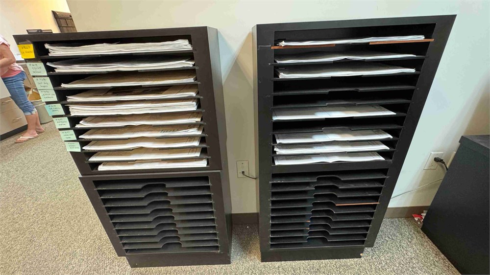 Cabinets Qty. (2)