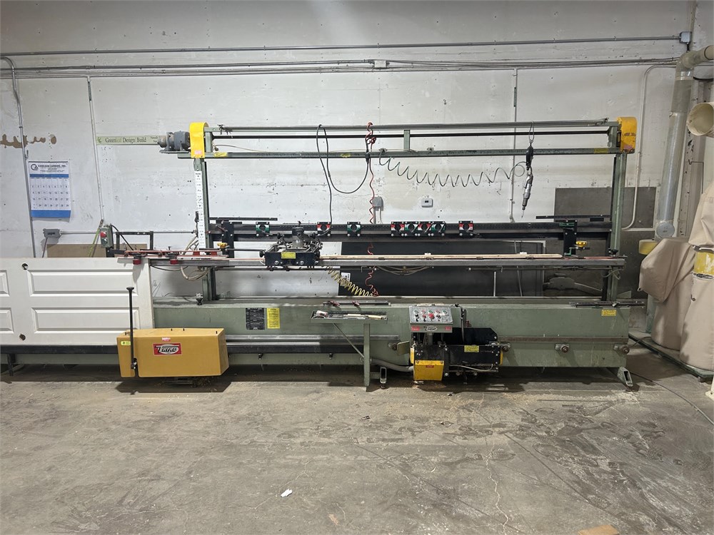 Ruvo "4500" Door Machine