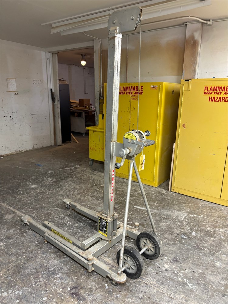 512A Lift Material Lift as pictured