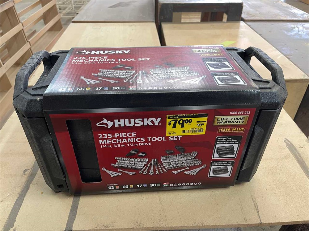 Husky Mechanics Tool Set (new in box)