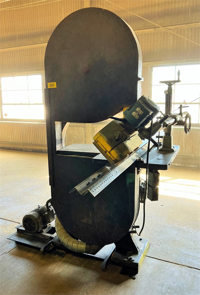 Bandsaw / resaw with power feeder