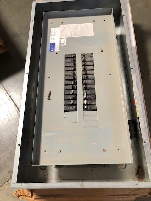 General Electric (GE) 600 Amp Breaker Box