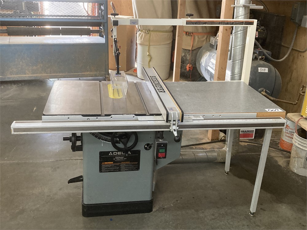 Delta "Unisaw" 10" table saw