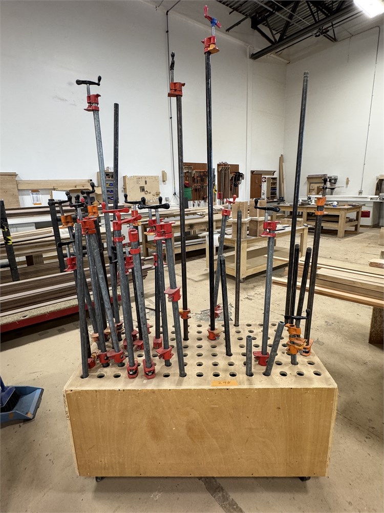 Pipe Clamps with Cart