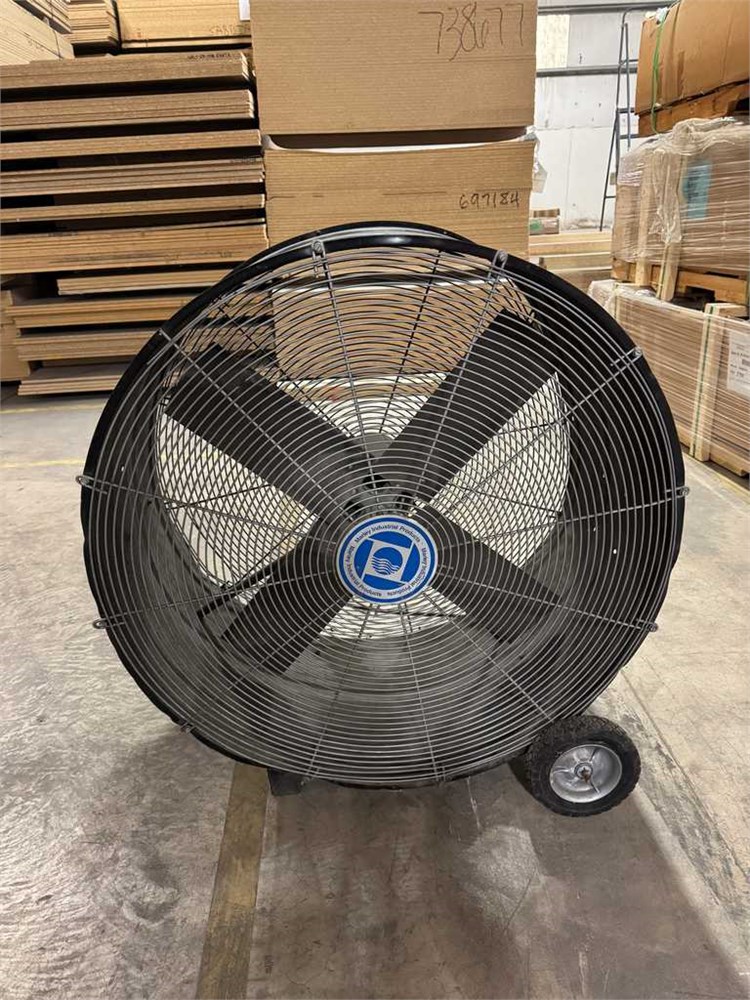 Shop Fan