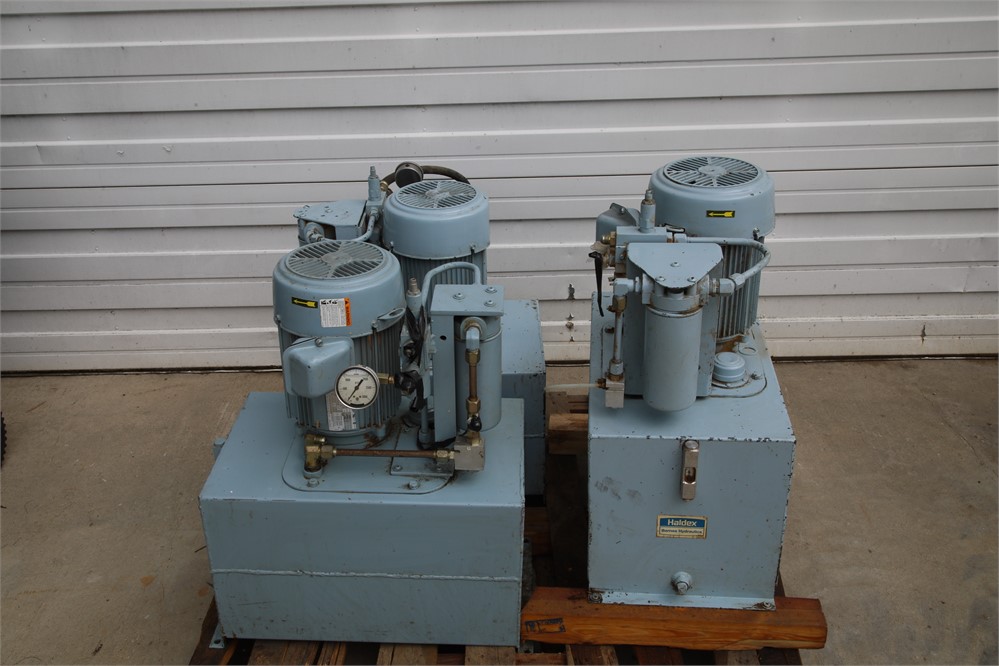 Haldex Barnes hydraulic pumps