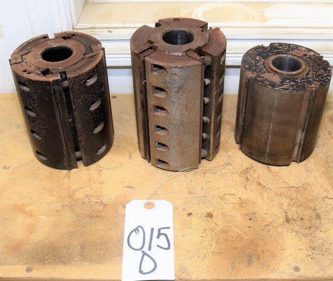 LOT# 015D  LOT OF (3) MOULDER CUTTER HEADS WITH CUTTERS