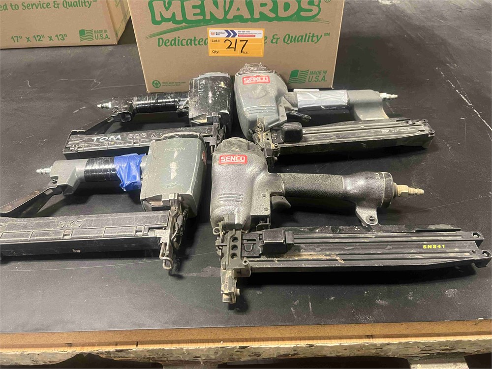 Senco Pneumatic Staple Guns Qty. (4)
