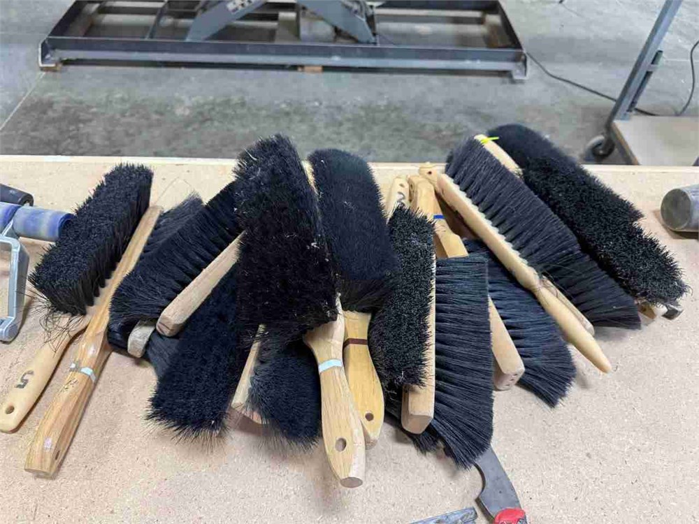 Dust Brushes