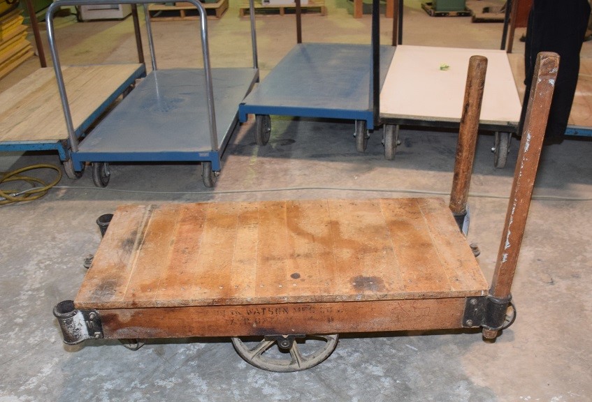 LOT# 109  (1) ONE FACTORY CART