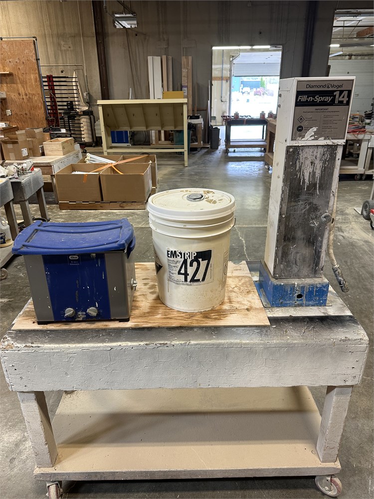 Elma Sonic Cleaner w/solution & Diamond Vogel w/Fill N Spray Paint Machine