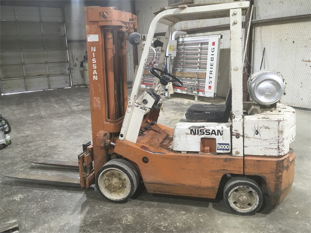 Nissan 5000 lb. Propane Forklift