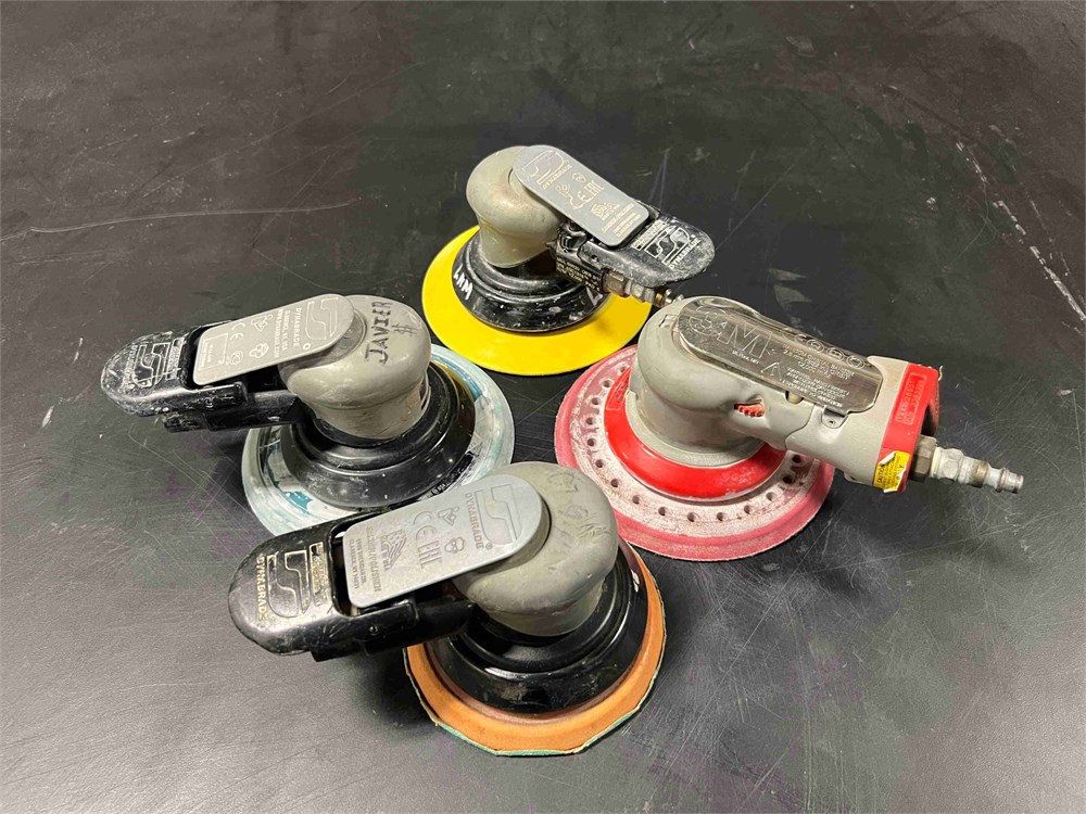 Pneumatic Palm Sanders Qty. (4)