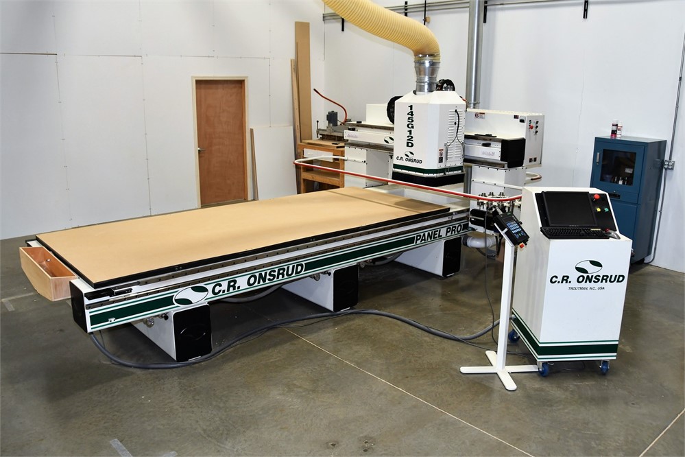 CR Onsrud "145G12D" flat table CNC router