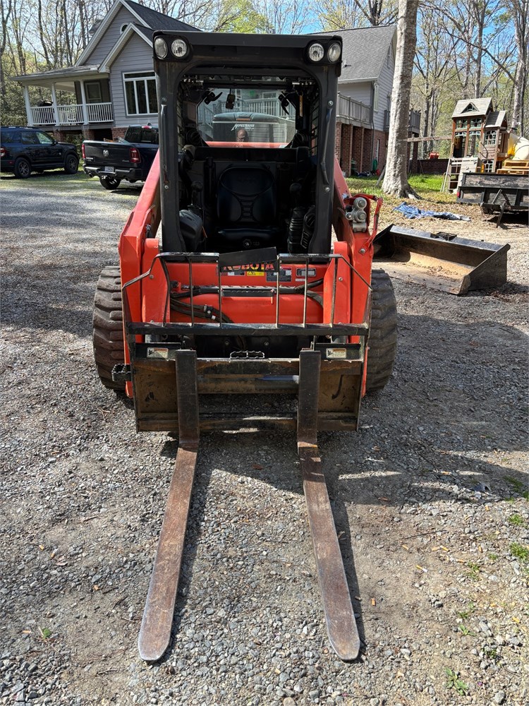 2019 Kubota "SSV75" Skid Steer with fork and bucket attachments